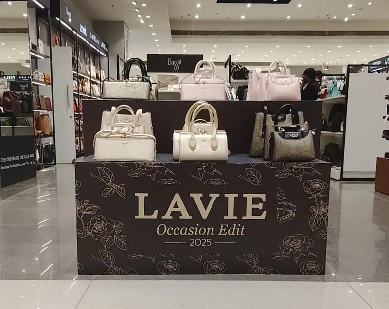 Lavie in-store display installed by GDMR